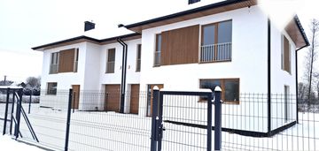 Dom_5 pokoi_gaz+fotowoltaika_media_30 km od w-wy