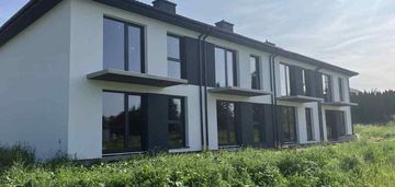 60m2 na piętrze z balkonem oraz stryszkiem