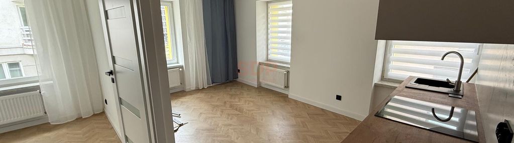 Świeżo wykończone, ładnie 2 pokoje w centurm