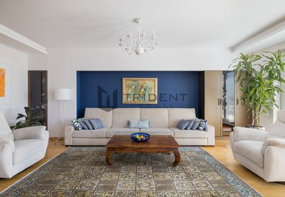Wyjątkowy penthouse z prywatną windą i 3 tarasami!