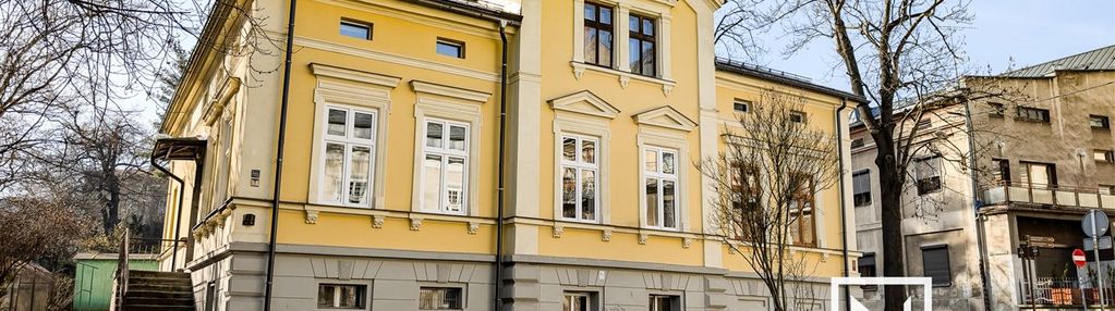 2 pokoje z ogrodem i garażem w centrum