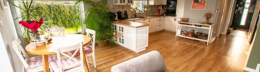 Dom na stawkach - okolice ulicy strzałowej.