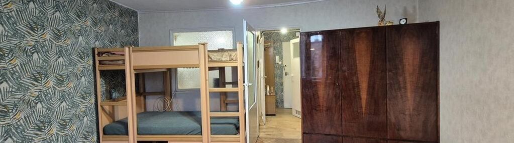 Kawalerka/os. glazera/ 1 piętro