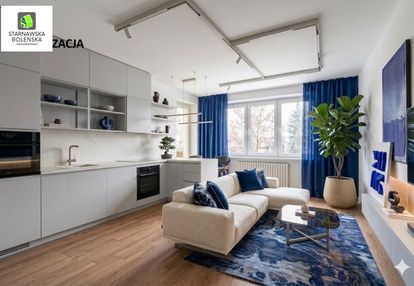 40, 43 m2 + zab. balkon (realnie ok.46 m2)