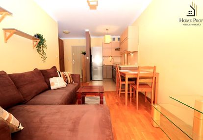 Kwiatkowskiego 2 pokoje za 2000zł z dużym balkonem