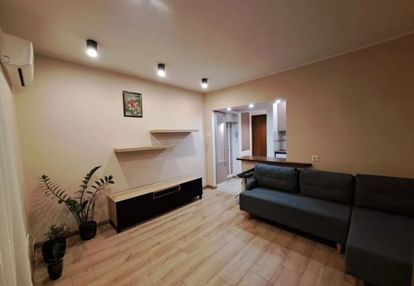 Metro | kawalerka | do wprowadzenia | balkon