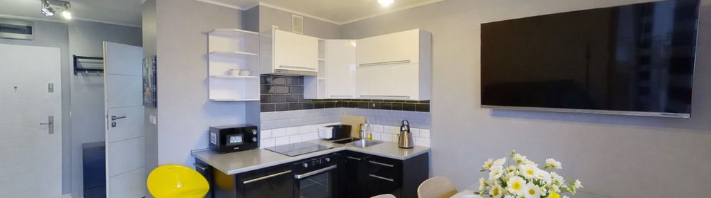 Wygodne dwupokojowe z balkonem wysoka