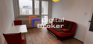 3 pok || 47,5 m2 || 3 p. || ul. siedlecka