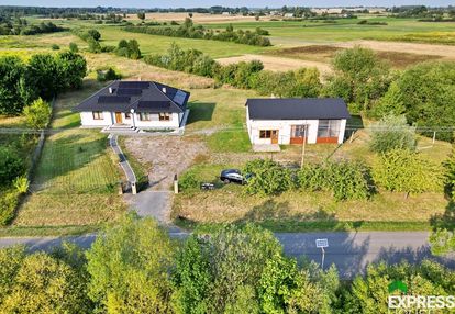 Dom parterowy + duży warsztat