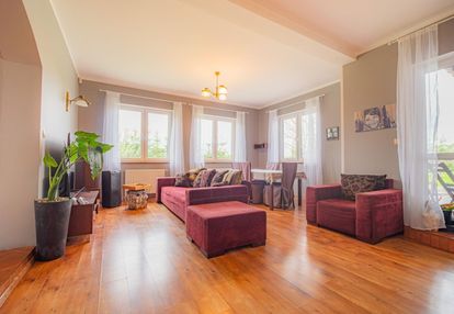Przestronny dom w łęgajnach / 3029 m² działki