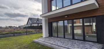 Mechelinki nowy dom - wysoki standard wykończenia