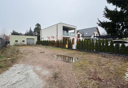 Działka z projektem domu i pozwoleniem na budowę