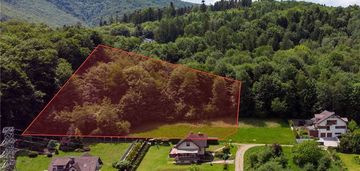 Najwyższa działka pod czantorią – dom w lesie