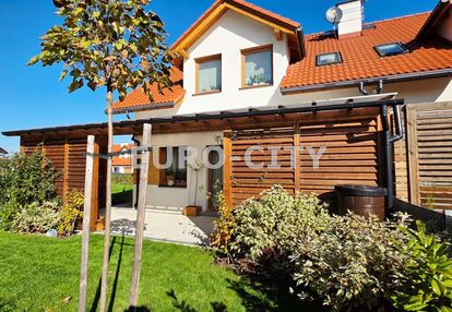 Dobrzykowice, bliźniak, duża działka