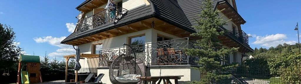 Dom z widokiem, w bezpośrednim sąsiedztwie wyciągu