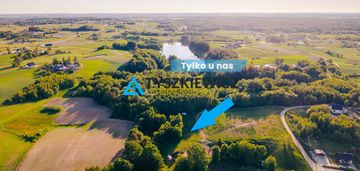 Pięknie położona działka we wsi kaszubskiej