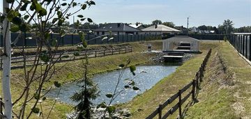Rekreacyjna działka ze stawem 5km od park rozrywki