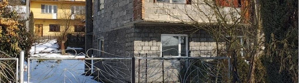 Dwa domy wolnostojące na 11a działce - szczyglice