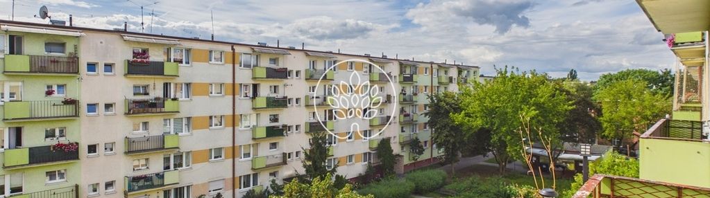 Hit błonia, granat 3p, balkon.