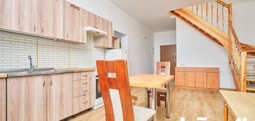 Przestronny dwupoziomowy apartament w węgorzewie