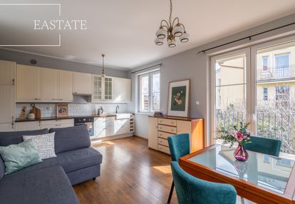 Jasne mieszkanie otoczone zielenią