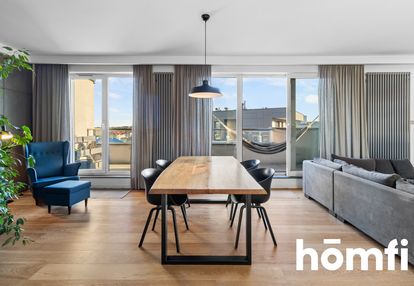 Przestronny apartament na ostatnim piętrze!
