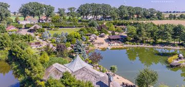 Posiadłość dom,las, staw, plaża, parking