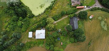 Siedlisko nad stawem! pow. gruntów 3030 m2, dom!