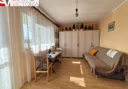 Funkcjonalne mieszkanie na podzamczu.
