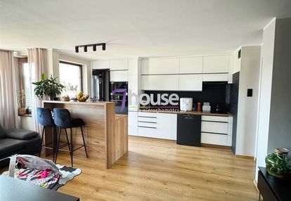 Komfortowe przestronne funkcjonalne słoneczne m4
