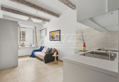 2 pokoje/ podwyższony parter/ nieprzejezdna ulica