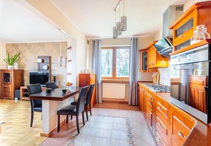 Dom dwulokalowy 190 m² + 68 m² w wołominie.