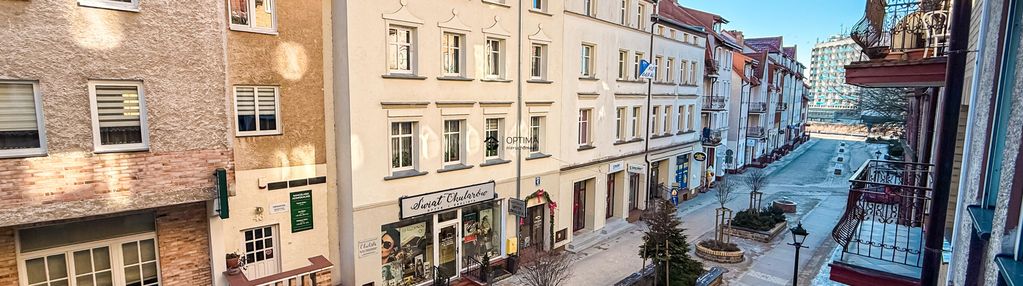 Starówka, i piętro, pow. 65,81m2 , 2 balkony,