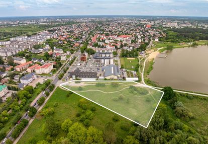 Grunt inwestycyjny 1,26 ha ul warszawska