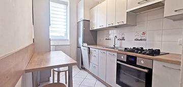 Mieszkanie w centrum 3 pokoje w 4-piętrowym bloku