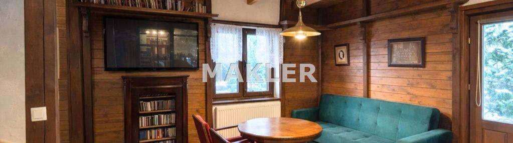 Wyjątkowy drewniany dom z dużą działką | przyłęki