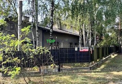 Wygodny 9-pokojowy dom dla firmy, własny parking