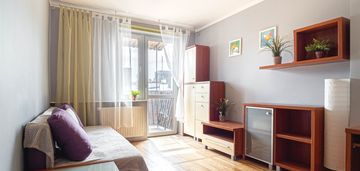 Oddzielna kuchnia_balkon_centrum