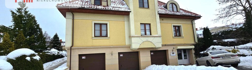 Wyjątkowe mieszkanie z ogrodem i basenem-straszyn