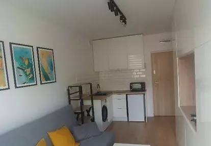 Kameralne mieszkanie z aneksem, balkonem i łazienk