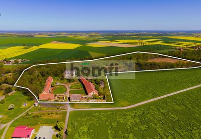 Zespół folwarczno-pałacowy na 17ha gruncie