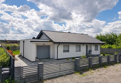 Dom wolnostojący parterowy | 4 pokoje | henrykowo