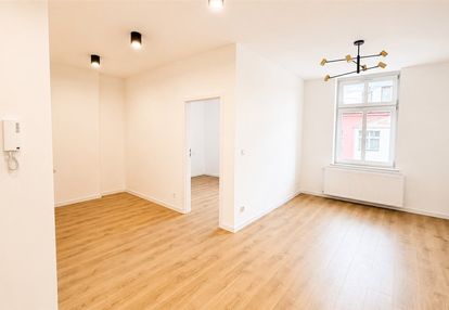 Po remoncie 54m2|2 pok.+salon|chorzów|bez prowizji