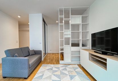 2 pokoje po remoncie w 2021 roku, centrum gdyni