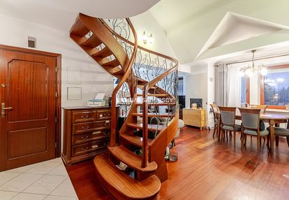 Stare dębniki / blisko parku / 5 pokoi /do remontu