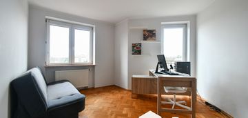 Mieszkanie m3 80 m2, 2 miejsca w garażu, piwnica
