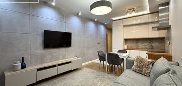 Nowoczesne/dwustronne/2 balkony/galeria mokotów