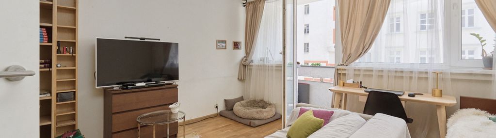 2 pok. mieszkanie z osobną kuchnią przy sky tower