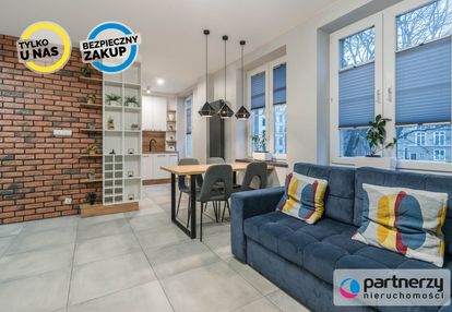 2 pokoje po remoncie, chlebnicka, 1 piętro.