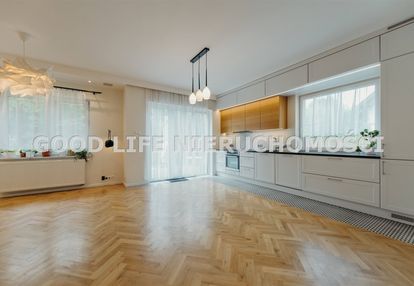 Skrajny szereg 111m2 na sprzedaż - makuszyńskiego